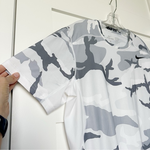 Nike Pro Snow Camo Fitted Shirt - Picture 2 of 7
